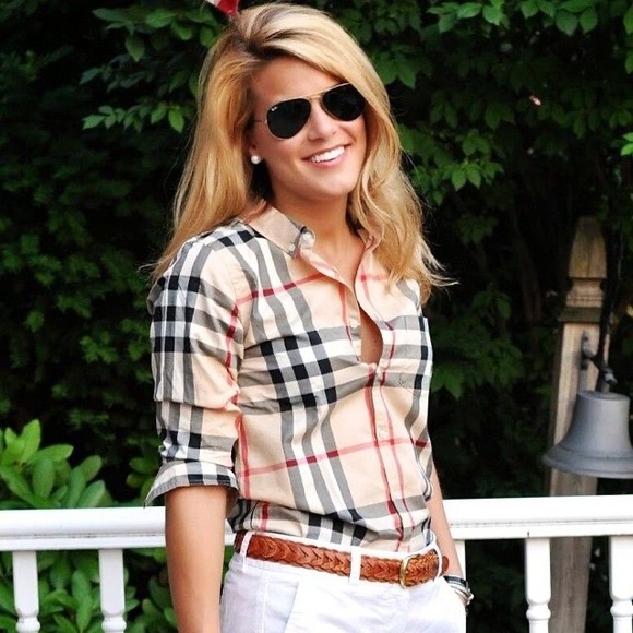 🍂fall drop🍂 Burberry classic Nova check plaid shirt - Picture 3 of 13